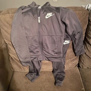 Nike 4T boy set